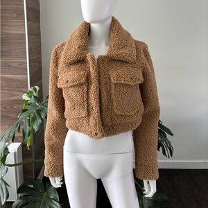 Bardot Jacket Crop Sherpa Tan Beige Women's Sz Medium❤️